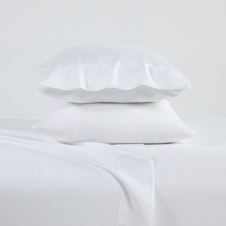 Bamboo 2000 Count Sheet Set with SnugGrip - White